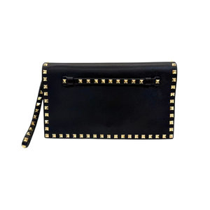 Pre-Owned Valentino Garavani Rockstud Clutch N23882791