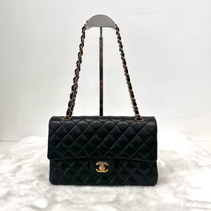 Pre-Owned CHANEL Classic Double Flap Medium 25 Black Lambskin Gold Hardware | 2018 (24 Series) | wwl 21296136