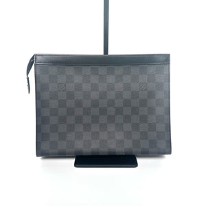 ✨Pre-Owned LV Damier Graphite Pochette Voyage MM 🖤 | 26.5cm | Microchip Version | N24849732
