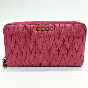 Pre-Owned Miu Miu Matelassé Lambskin Zip-Around Wallet (Fuchsia) /N25217148