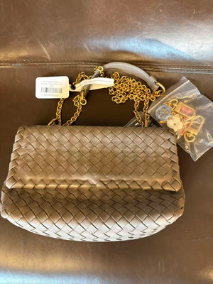 Pre-Owned Bottega Veneta Intrecciato Olimpia Chain Bag (Grey) /N25213109