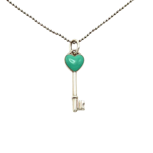Pre-Owned Tiffany &amp; Co. Enamel Heart Key Necklace SZ3032606020269