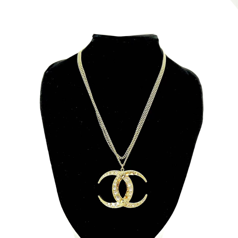 Pre-Owned CHANEL 15C Classic Double-C Crescent Moon Rhinestone Necklace SZ3032603081290