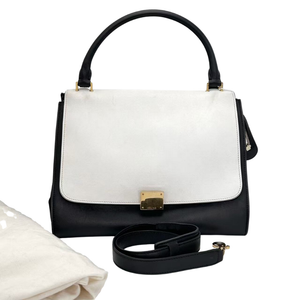 Pre-Owned CELINE Trapeze Handbag in the black and white color-block (medium size) SZ3052606173090