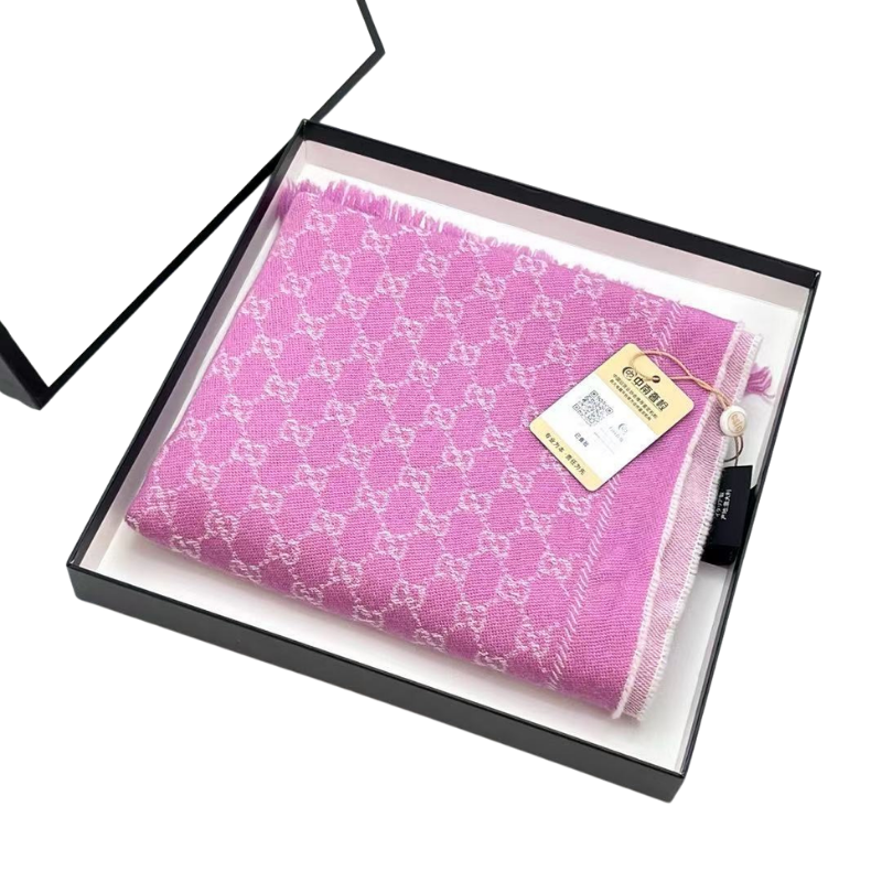Pre-Owned Gucci GG Jacquard Wool Scarf SZ3032512090032