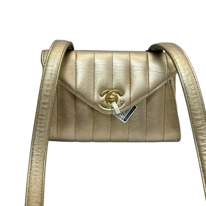 Pre-Owned Chanel Mini Vertical Quilt Envelope Flap Bag N23409982