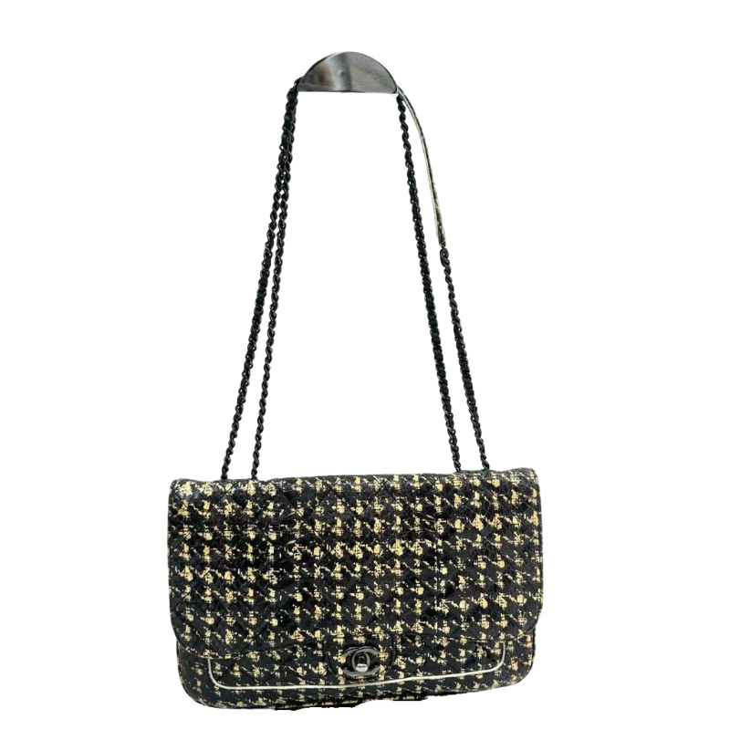 Pre-Owned Chanel Houndstooth Python Flap Bag N23409551