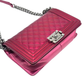 Pre-Owned CHANEL Le Boy Medium Shoulder Bag in fuchsia patent leathe SZ3022606305440