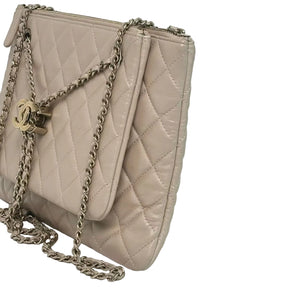 Pre-Owned CHANEL Lambskin Envelope Bag in "Milk Tea" Beige Year 2019 N22326394