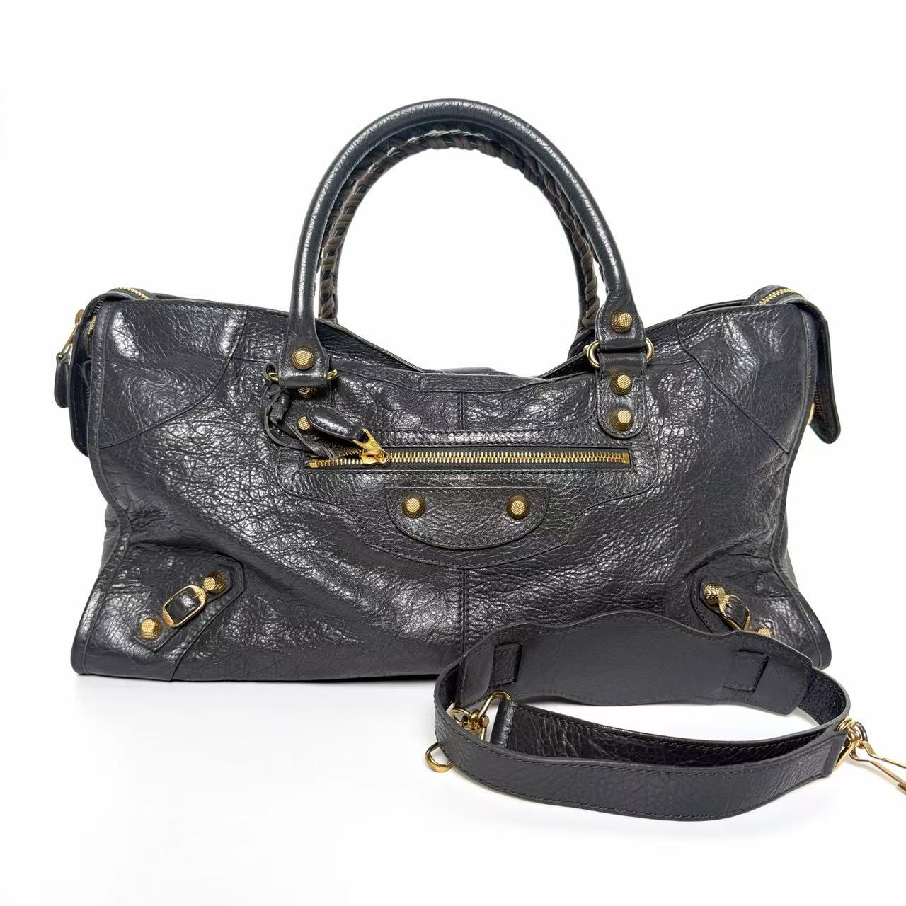 Pre-Owned Balenciaga Giant 12 City bag in Black Lambskin with Gold Hardware