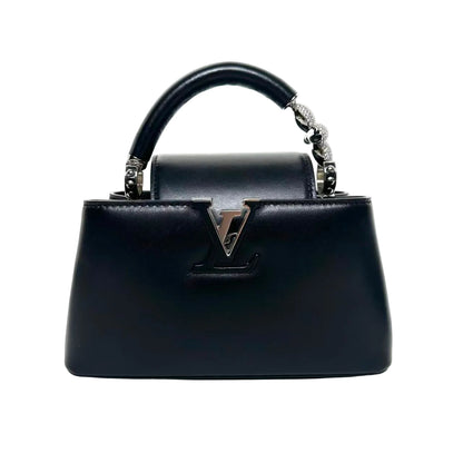 Pre-Owned Louis Vuitton/LV mini leather Capuchin chip model