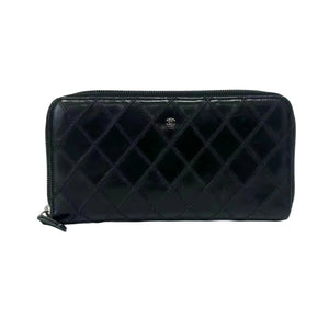 Pre-Owned Chanel Quilted Zip-Around Wallet N22592205