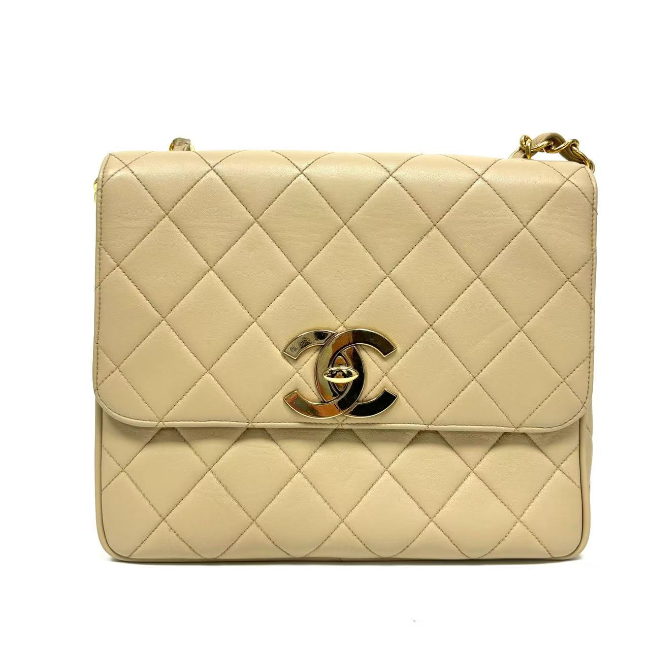 Pre-Owned Chanel Vintage Square Bag Color Golden Year 2000 N22634467