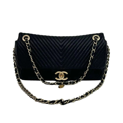 Pre-Owned Chanel Classic Flap Bag Model 2015 Color Black N18750428