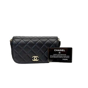 Pre-Owned Chanel Crossbody Bag Model 2021 Color Black N22171901