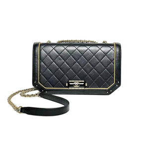 Pre-Owned Chanel CC Crossing Size Small N21553641
