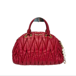 Pre-Owned Miu Miu Classic Matelassé Quilted Shell-Shaped Lambskin Handbag N22974638