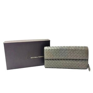 Pre-Owned Bottega Veneta Intrecciato long flap wallet Continental Wallet N22933404