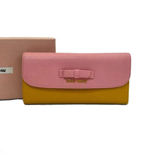Pre-Owned bicolor Miu Miu continental wallet N23070925