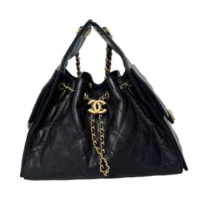 Pre-Owned Chanel 25 Handbag, a modern hobo-style design first introduced in 2025 AS5293-B20304-94305