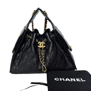 Pre-Owned Chanel 25 Handbag, a modern hobo-style design first introduced in 2025 AS5293-B20304-94305