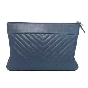 Pre-Owned Chanel Chevron Quilted O-Case Clutch Size Medium N24707266