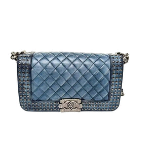 Pre-Owned Chanel Classic Double Flap (also known as the Timeless Classic) in black WWL2799/2599