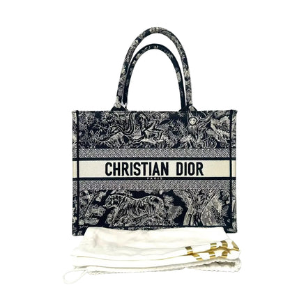 Pre-Owned Christian Dior Book Tote Size Medium N23134598