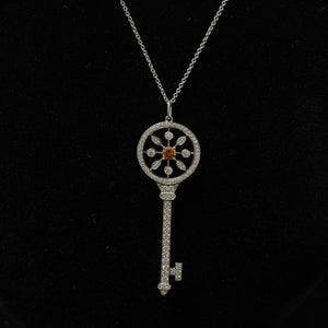 Pre-Owned Tiffany Keys collection, specifically the Daisy Key SZ3072509202