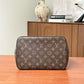 Pre-Owned Louis Vuitton NéoNoé MM in Classic Monogram with Black (Noir) leather SZX012607224418