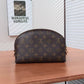 Pre-Owned Louis Vuitton Monogram Cosmetic Pouch  SZ6042607214348