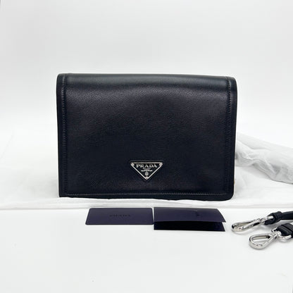 Pre-Owned Prada Leather Messenger Bag Black