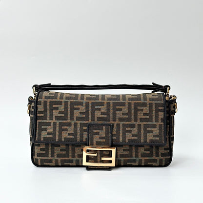 Pre-Owned Fendi Baguette Bag Zucca Pattern Gold Hardware