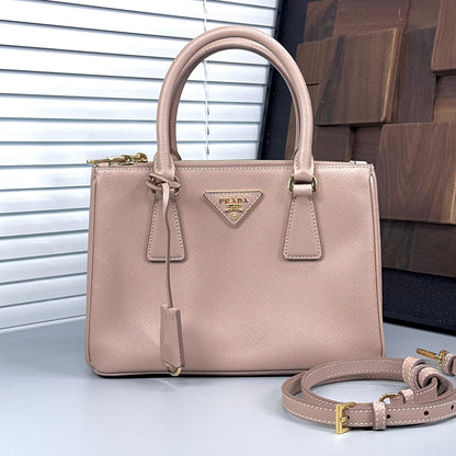 Pre-Owned Prada Galleria Bag Small with Gold Hardware