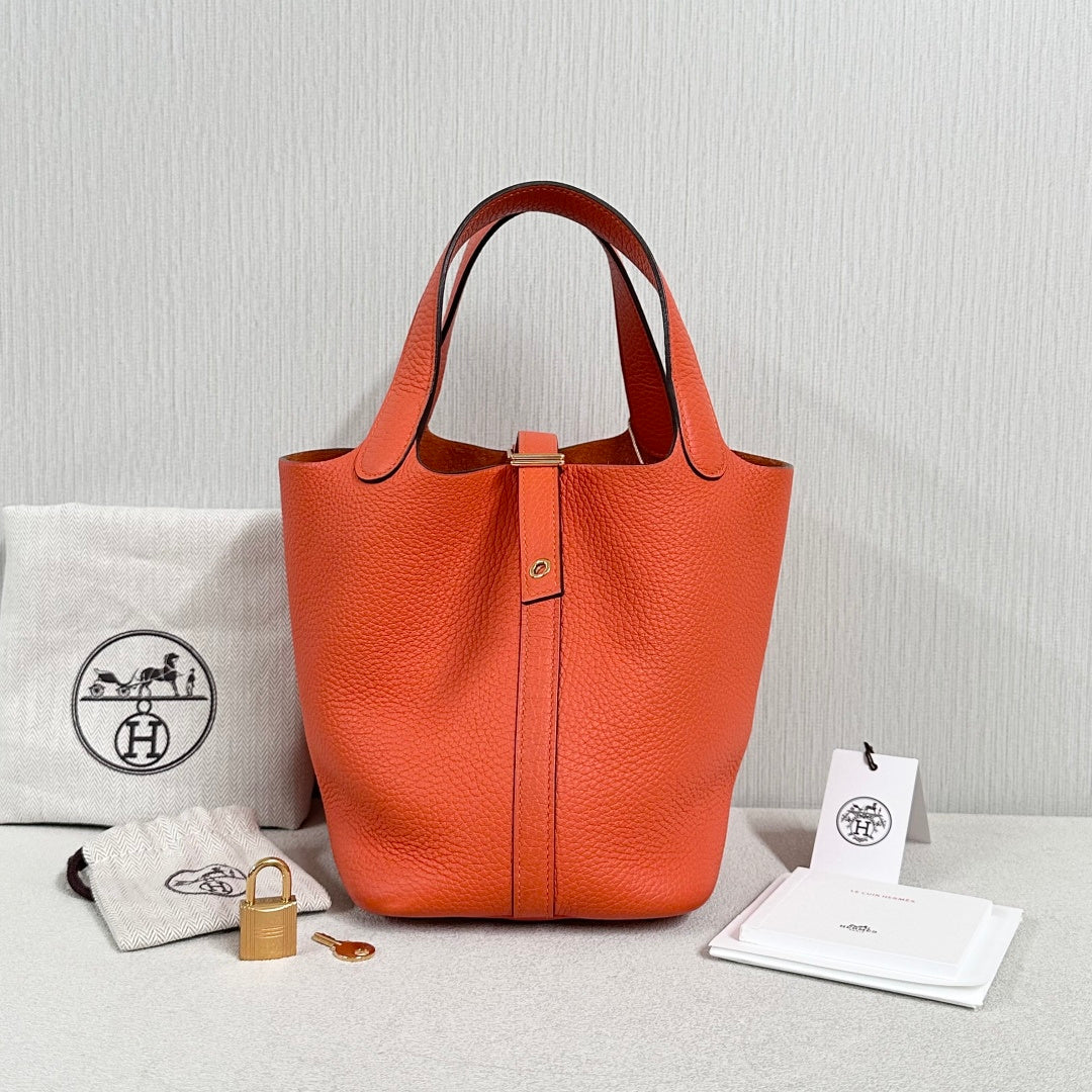 ✨Pre-Owned HERMÈS Picotin Lock 18 Feu Orange Taurillon Clemence 🍊 | Gold Hardware | Y Stamp | 99% New 💫