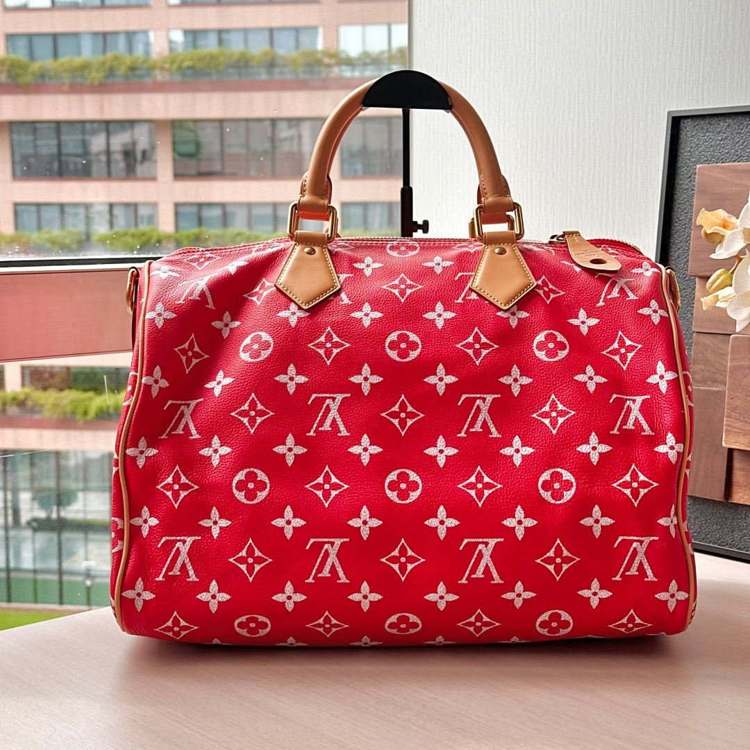 ✨Pre-Owned LOUIS VUITTON Speedy P9 Bandoulière 40 Red Monogram 🧳 | Gold Hardware | Pharrell Williams | M24420 💫