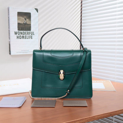Pre-Owned BVLGARI Serpenti Forever Medium Bag Green