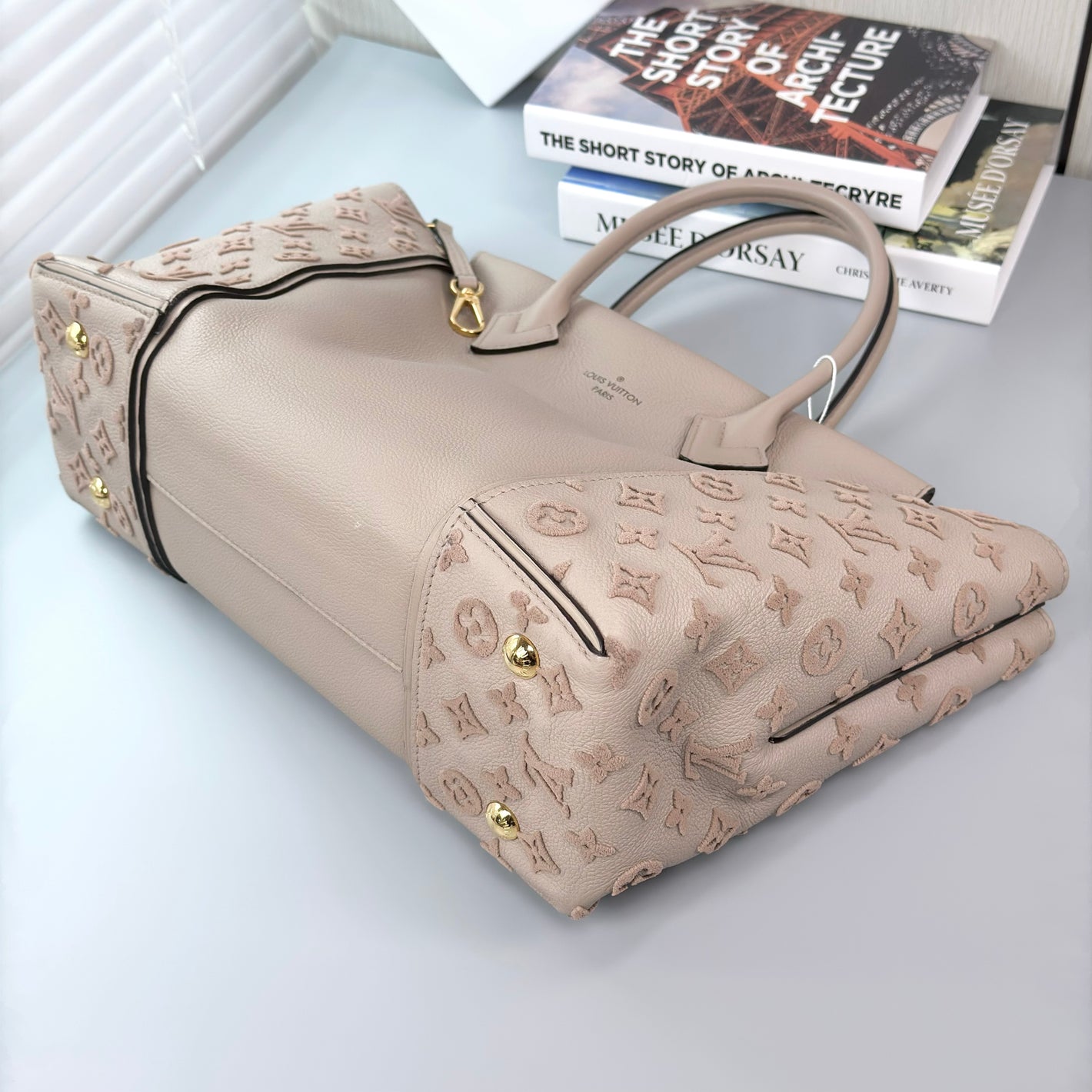 Pre-Owned Louis Vuitton Elephant Grey Monogram Embossed Tote with Gold Hardware