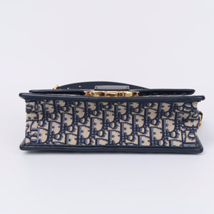 Pre-Owned Dior 30 Montaigne Medium Bag Blue Oblique Canvas with Gold Hardware