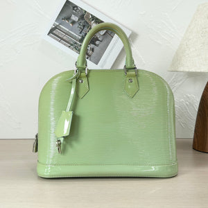 Pre-Owned Louis Vuitton Alma Epi Leather Green with Silver Hardware