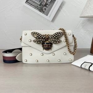 Pre-Owned Gucci Pearl Bee Shoulder Bag White with Gold Hardware