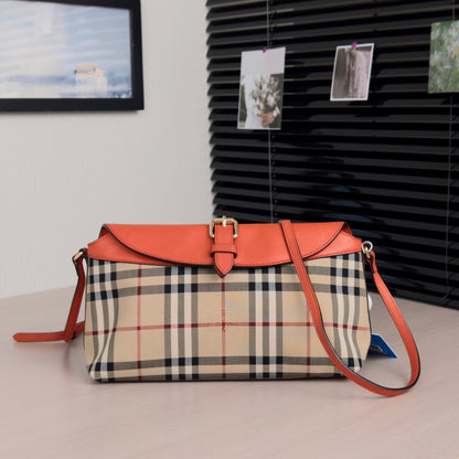 Pre-Owned Burberry Vintage Check Shoulder Bag with Orange Leather