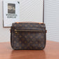 Pre-Owned Louis Vuitton Monogram Messenger Bag Gold Hardware