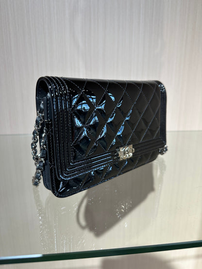 Pre-Owned Chanel Wallet on Chain (WOC) Black Patent Leather