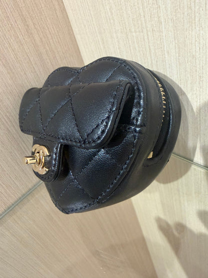 Pre-Owned Chanel 22SS Lambskin Heart Coin Purse Black